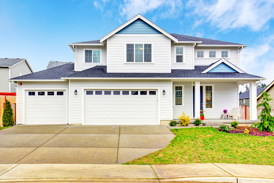 house with drive way